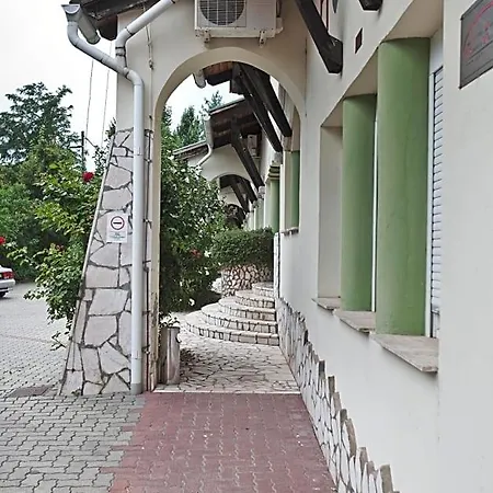 Szálloda Makar Sport&atrium Pécs