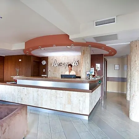 Makar Sport&atrium Otel